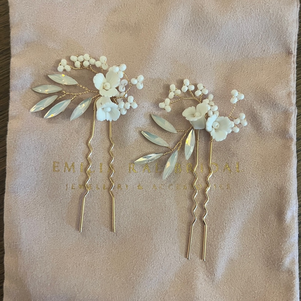 Brand new bridal hair pins
